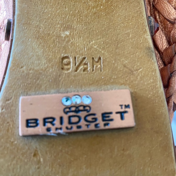 Bridget Shuster Designer Women's "Abba" Metallic Leather Clog Mules Sz 9.5 (NEW) - Picture 11 of 14